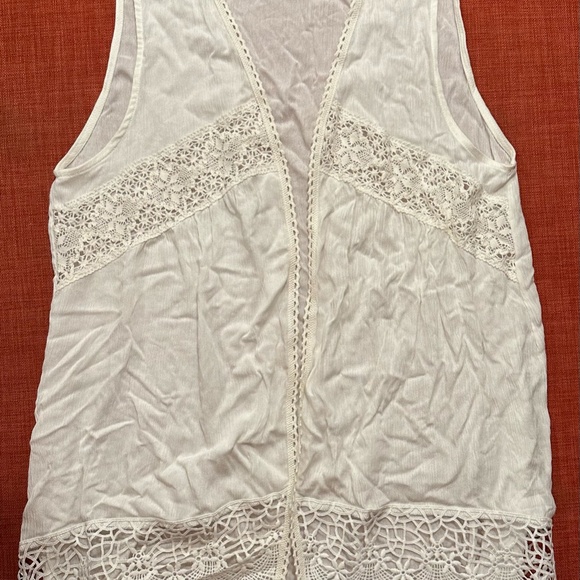 Lace White Boho Vest Top - New with Tags - Nordstrom - Lush - Picture 5 of 5
